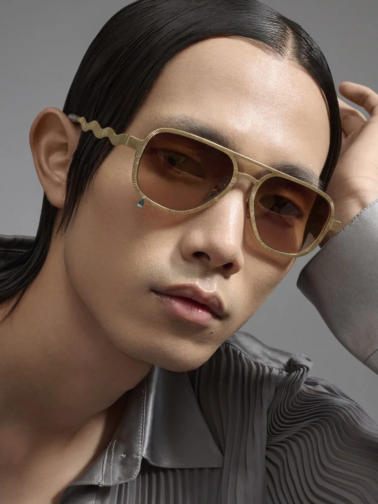 fine jewellery eyewear gold aviator frame with modern luxury styling