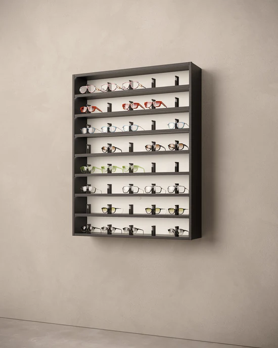 Carré eyewear displays with vertical rods for secure eyewear presentation
