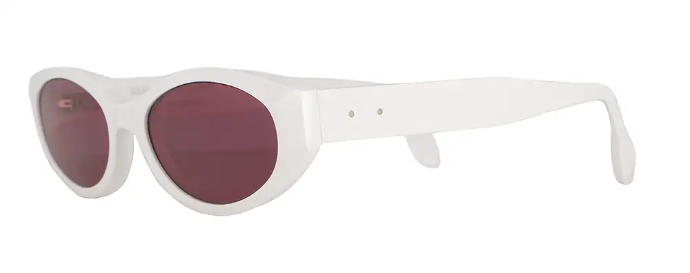 VANNI x Oscalito AURORA sunglasses in cream white acetate with red lenses cat-eye frame