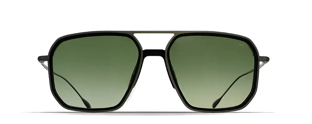 BRETT Eyewear WW2026 sunglasses shown in a three-quarter view highlighting the frame architecture and side shield details.